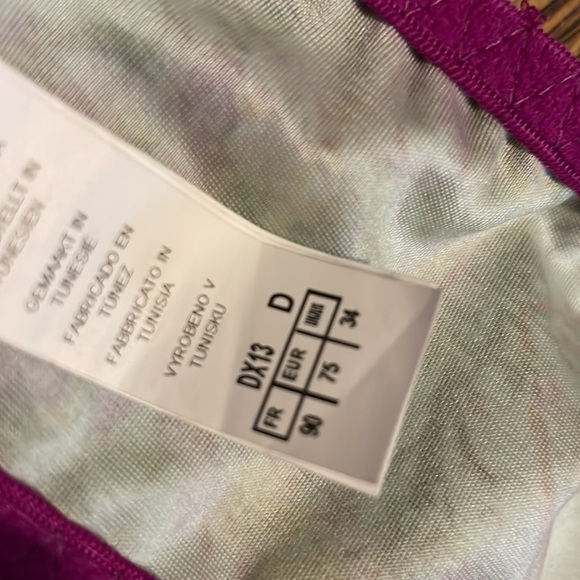 AUBADE Paris French Lace Magenta Floral Bra 34 D - Picture 6 of 7